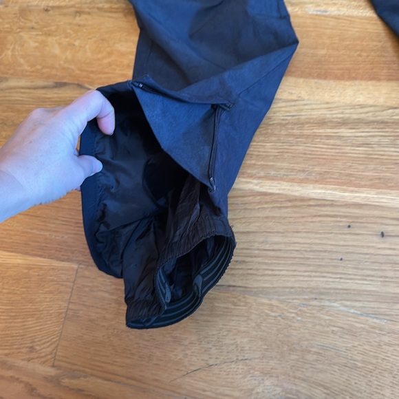 Men’s Quiksilver Ski Pants - Picture 3 of 10